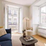 Ando Living - Abrantes 10 House Апарт-готель 4*
