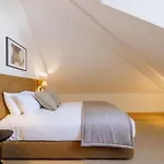 Апарт-готель Ando Living - Abrantes 10 House