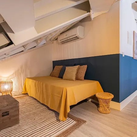Apartamento Ando Living - Abrantes 10 House