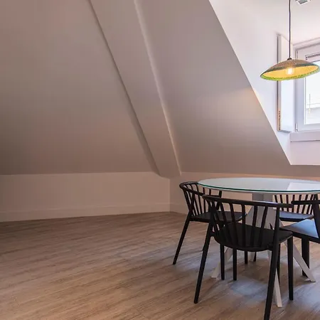 Apartamento Ando Living - Abrantes 10 House