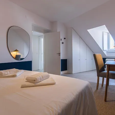 Ando Living - Abrantes 10 House *