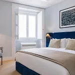 Ando Living - Abrantes 10 House Апарт-отель Лиссабон