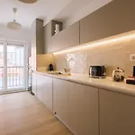 Ando Living - Abrantes 10 House 4* Лиссабон