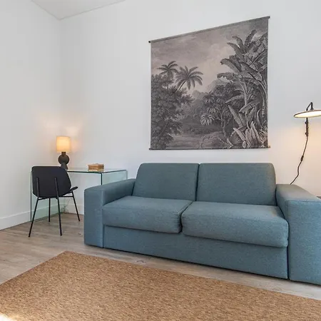 Апартаменти Ando Living - Abrantes 10 House *