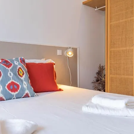 Ando Living - Abrantes 10 House *