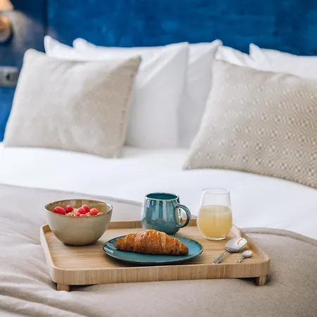 Ando Living - Abrantes 10 House Lejlighedshotel