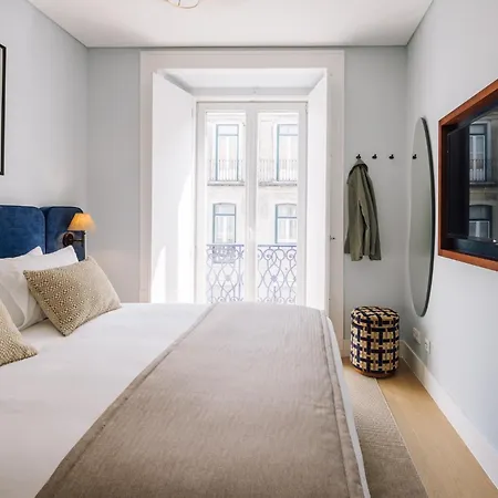 Ando Living - Abrantes 10 House 4* Lisboa