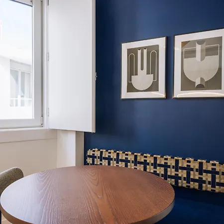 Ando Living - Abrantes 10 House Lejlighedshotel