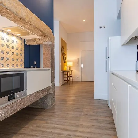 Ando Living - Abrantes 10 House