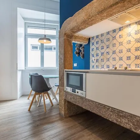 Ando Living - Abrantes 10 House Апартаменты *