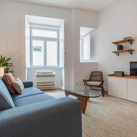 Ando Living - Abrantes 10 House דירה *